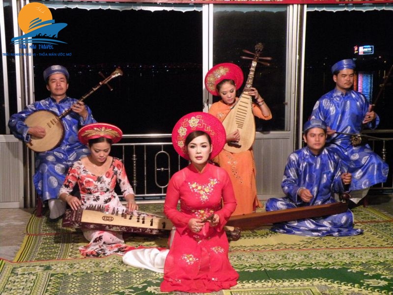 ca hue tren song Huong