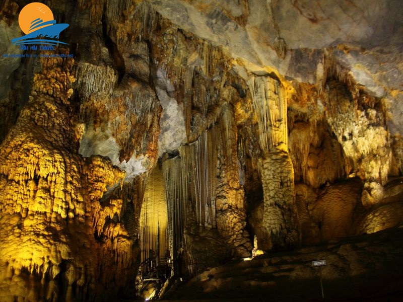 QUẢNG BÌNH – QUẢNG TRỊ – VŨNG CHÙA – ĐỘNG THIÊN ĐƯỜNG – NT TRƯỜNG SƠN – ĐỊA ĐẠO VĨNH MỐC – BIỂN  THIÊN CẦM – NGÃ BA ĐỒNG LỘC0