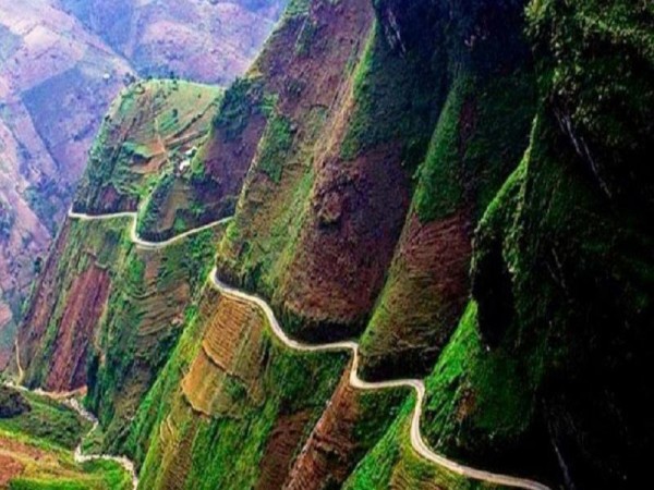 HÀ NỘI – HÀ GIANG – QUẢN BẠ – ĐỒNG VĂN – LŨNG CÚ MÙA HOA TAM GIÁC MẠCH