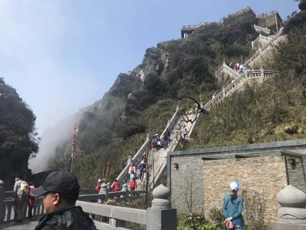 HÀ NỘI – SAPA – CÁT CÁT – HÀM RỒNG – FANSIPAN