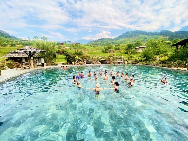 HÀ NỘI – SUỐI KHOÁNG NÓNG TRẠM TẤU