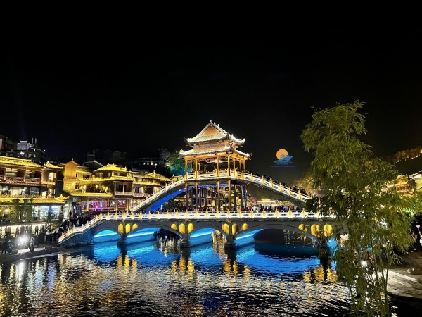 HÀ NỘI – TRƯƠNG GIA GIỚI – PHƯỢNG HOÀNG CỔ TRẤN – HÀ NỘI