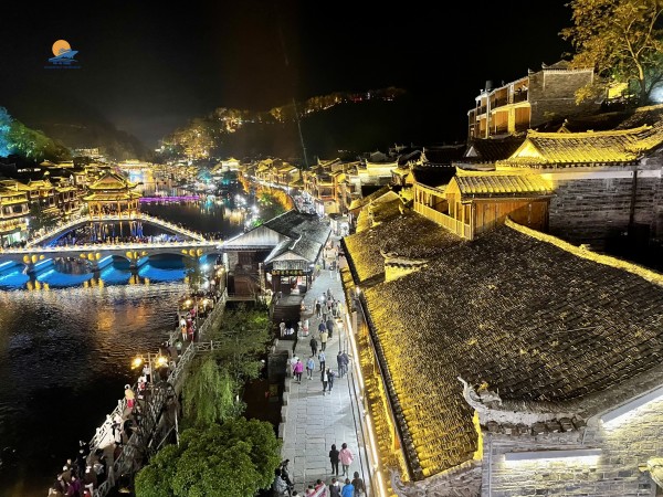 HÀ NỘI – TRƯƠNG GIA GIỚI – PHƯỢNG HOÀNG CỔ TRẤN – HÀ NỘI