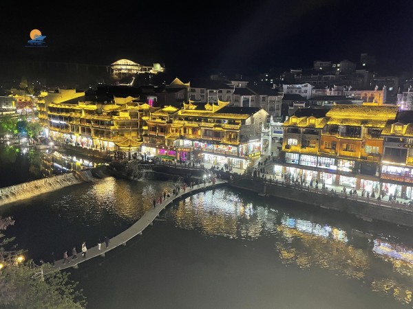 HÀ NỘI – TRƯƠNG GIA GIỚI – PHƯỢNG HOÀNG CỔ TRẤN – HÀ NỘI